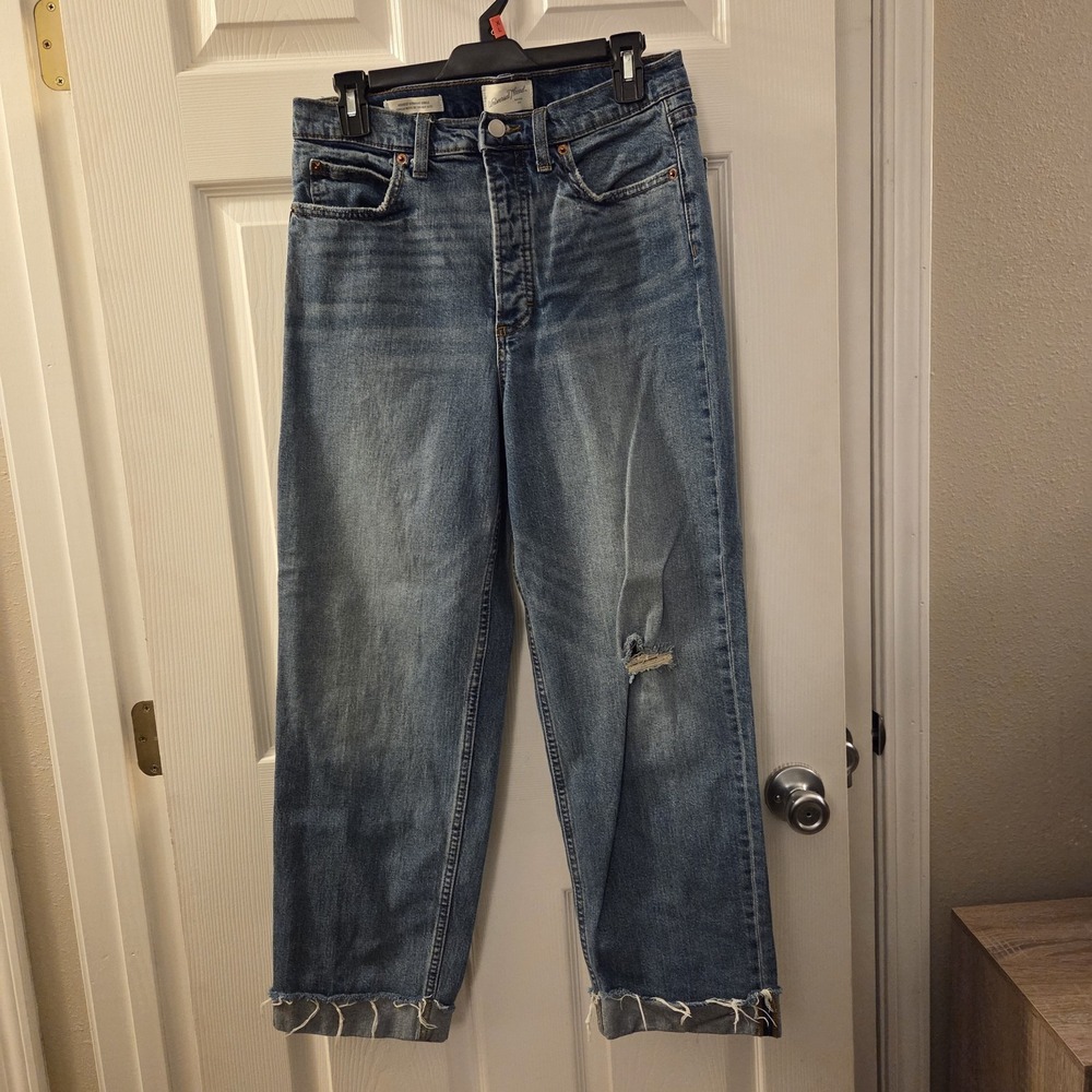 Universal Thread sz 10R highest straight ankle jeans casual cuffed‎ distressed